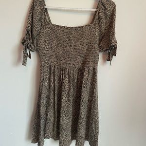 Very cute American Eagle dress!